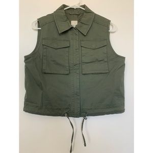 a.n.d e a w y vest